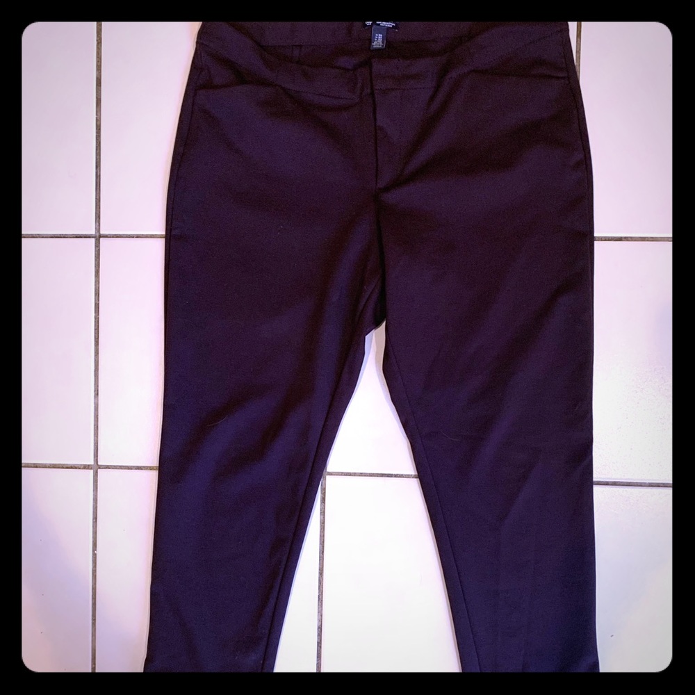 The Gap Slim City Ponte Pant